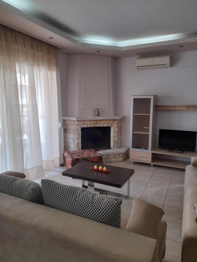 Athina's House By The Sea Apartment